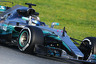 Hamilton najrýchlejší v úvodný deň testov