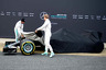 Mercedes a Ferrari oznámili termíny predstavenia nových áut