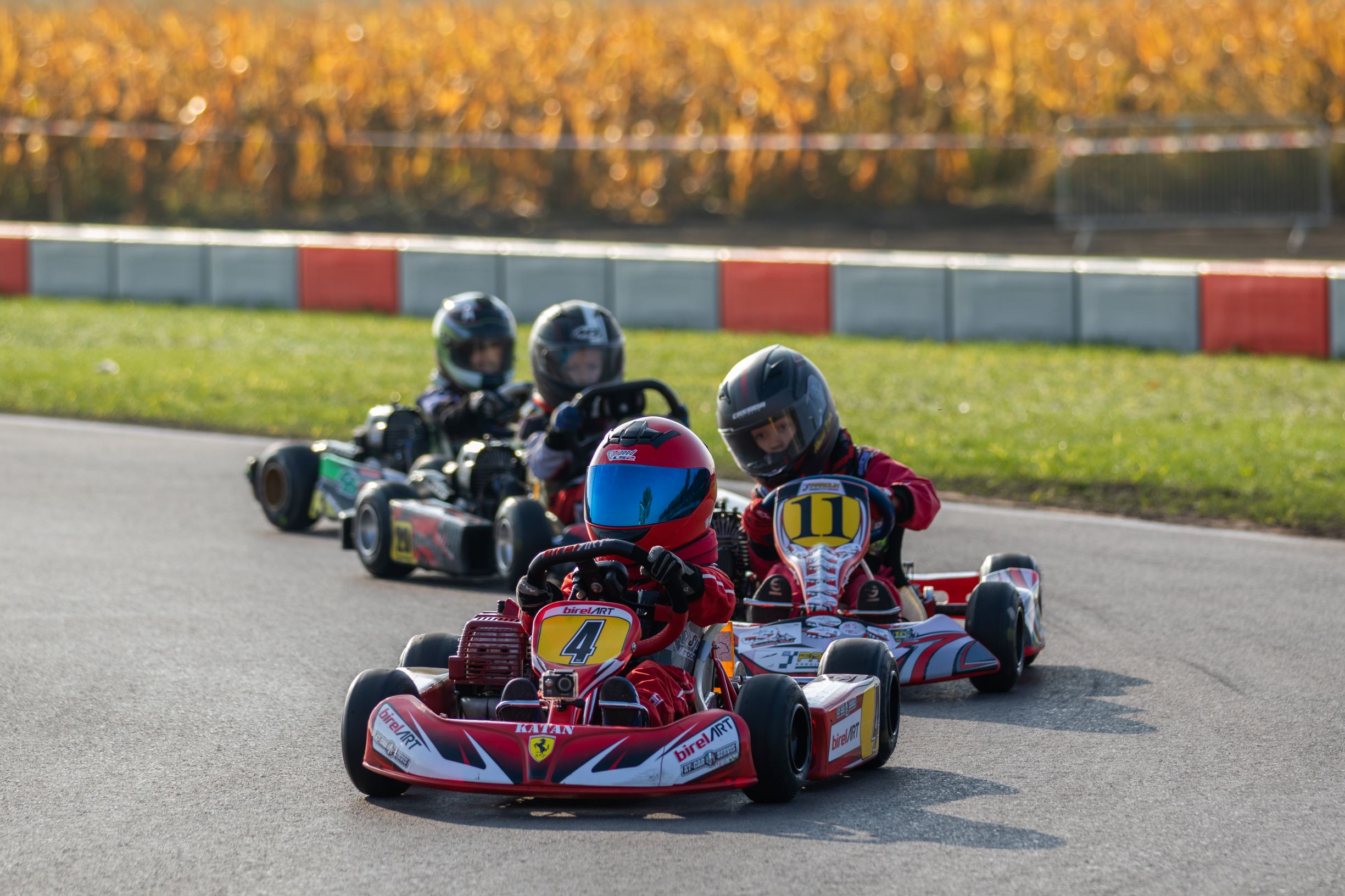 arch&iacute;v Katan Racing