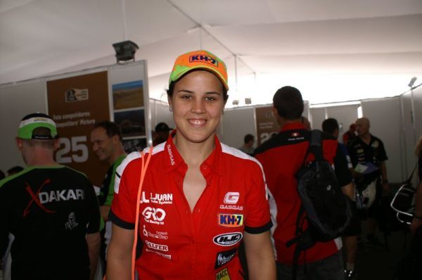 Atraktívna Španielka Laia Sanz obhajuje prvenstvo z rokov 2011 a 2012;