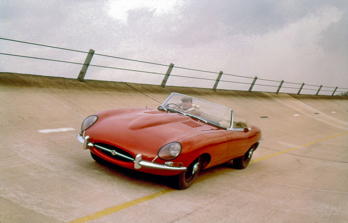 1960-norman-dewis-with-e-type-series-1.jpg
