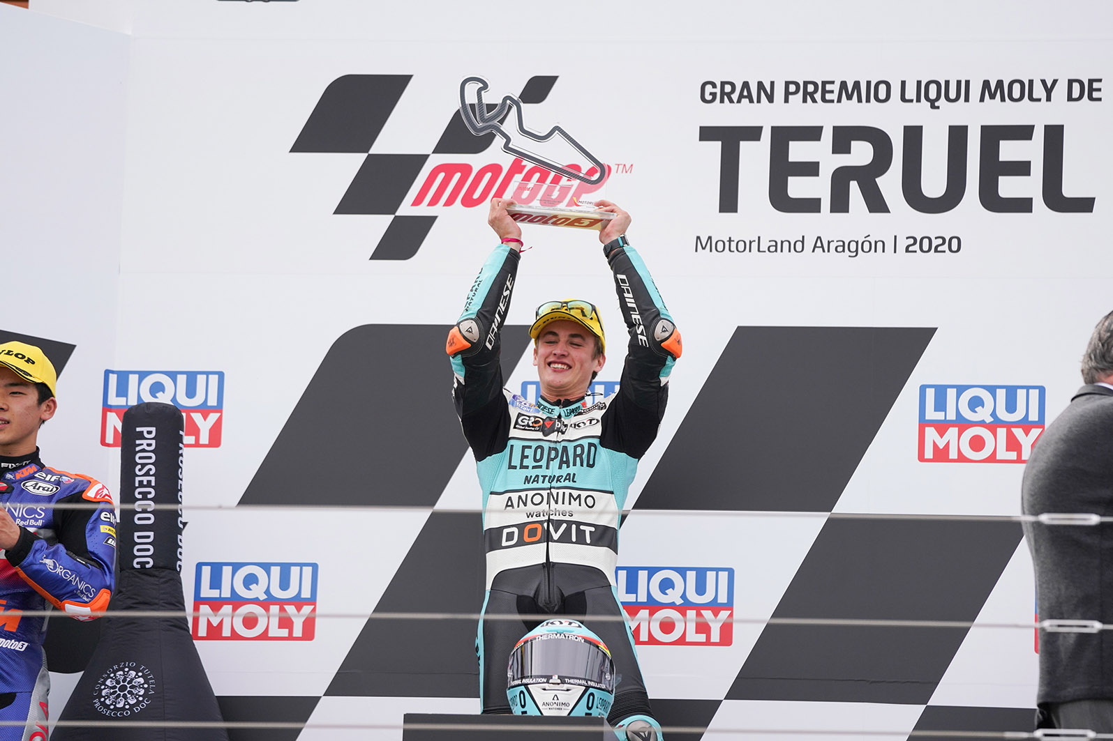 312344-masia-takes-record-800th-grand-prix-win-for-honda.jpg