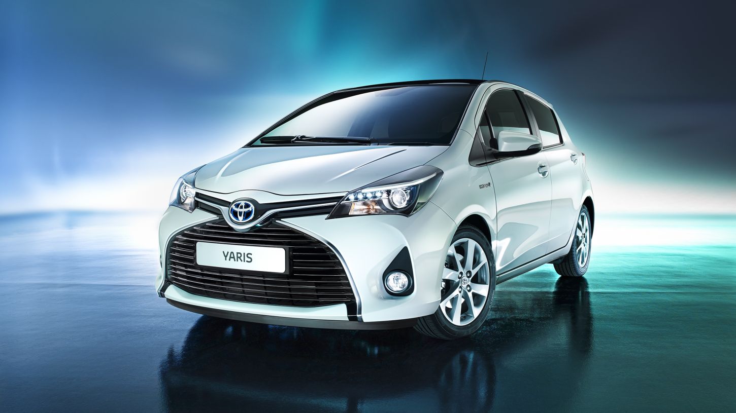 toyota-yaris-hybrid-g.jpg