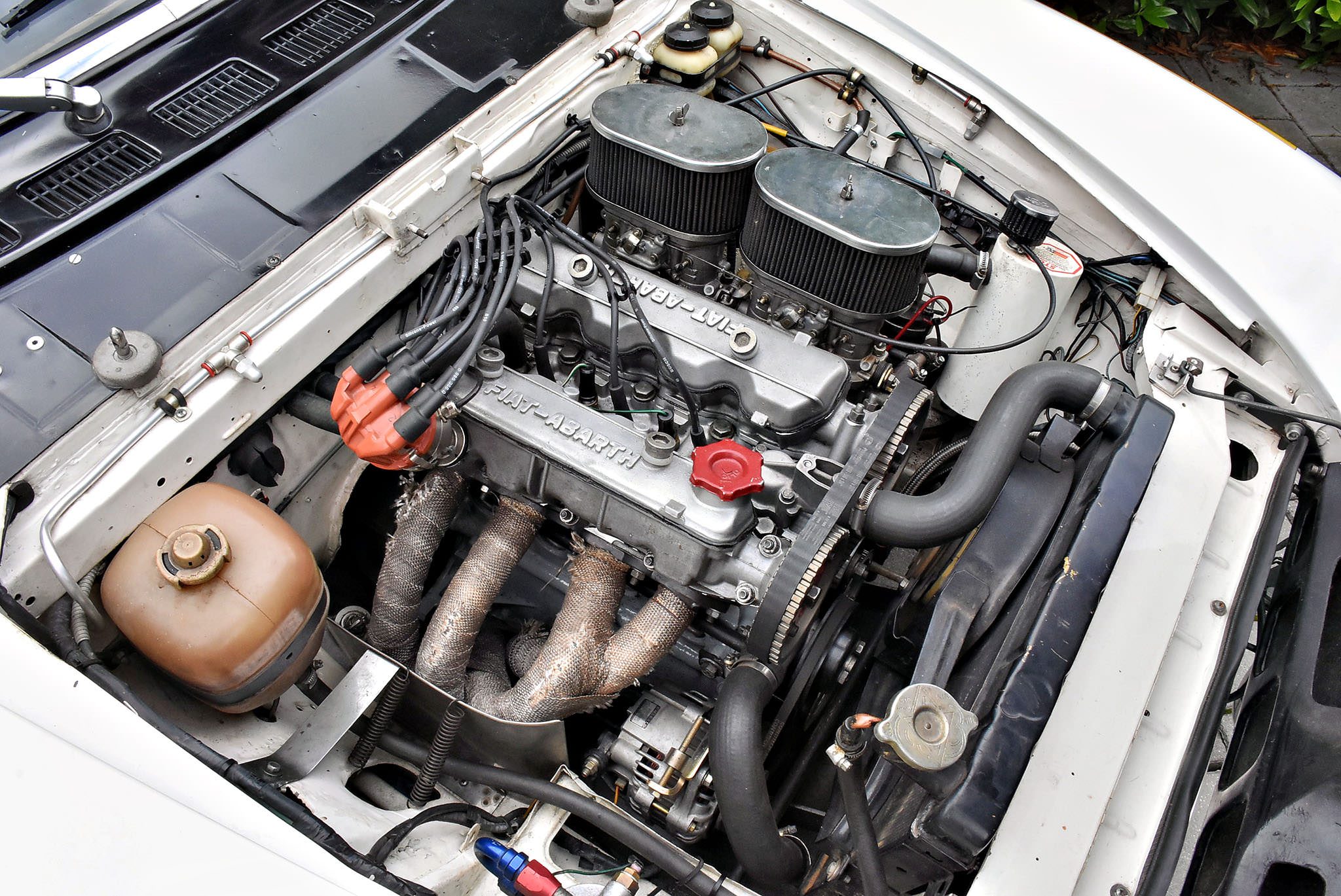 04-fiat-124-abarth-motor.jpg