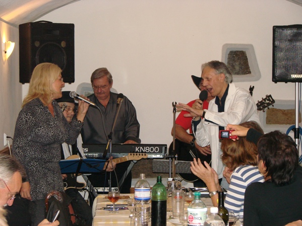 Archív "Andiho Raya" Haverdu;S rockerom Vaskom Velčickým Monika Stanislavová;