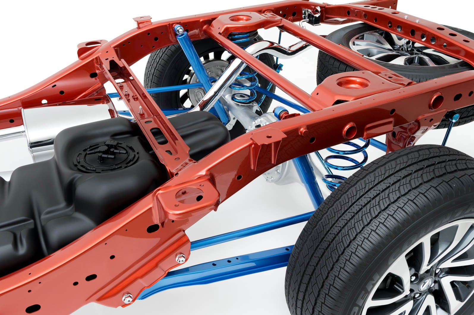 Nissan h60a-barechassis-11-150323.jpg