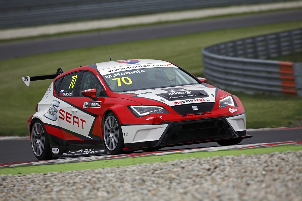 mato-homola-wtcc-slovakiaring-1.jpg