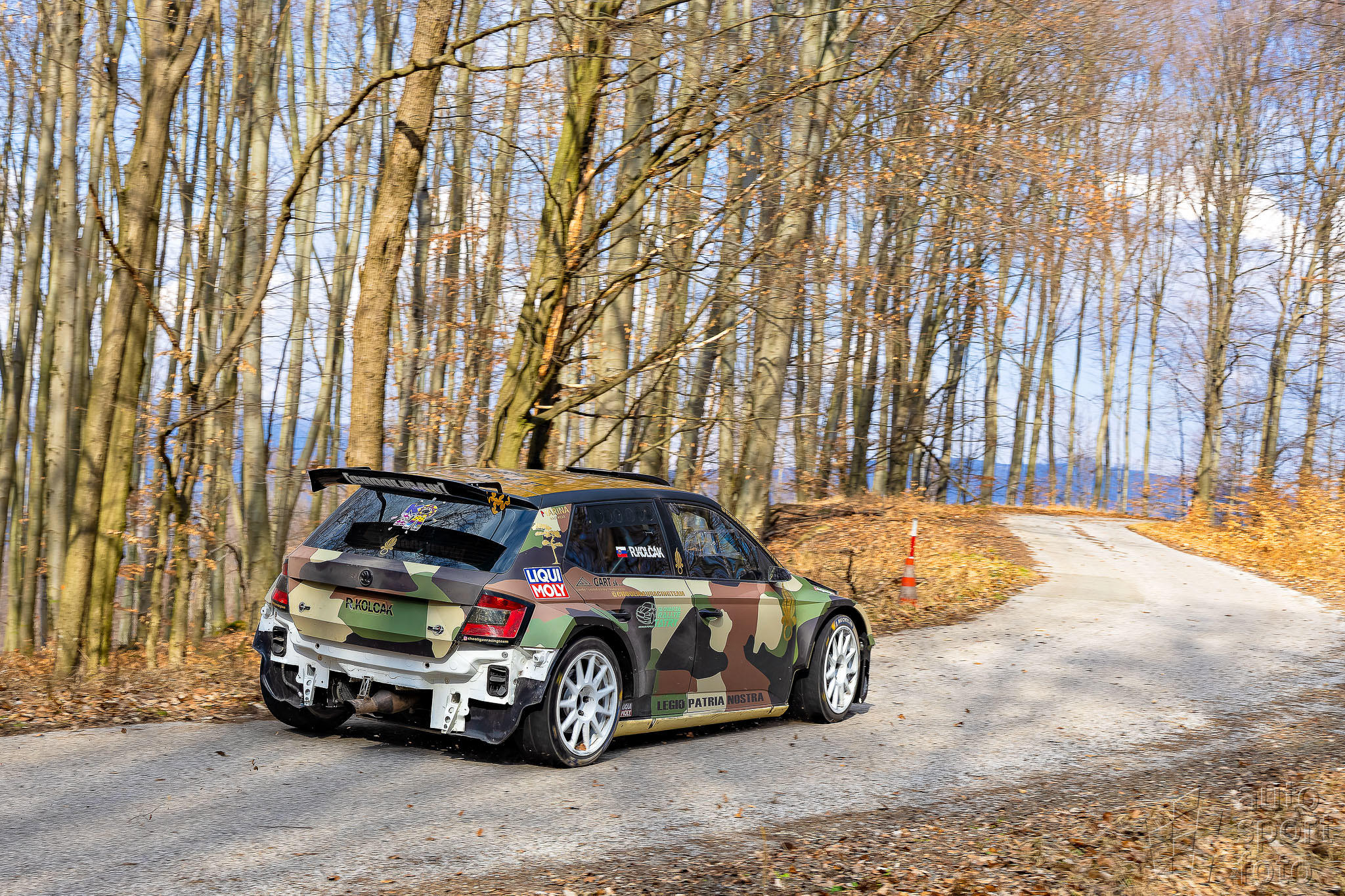 T. Szabosi;jm1a2874-1.jpg