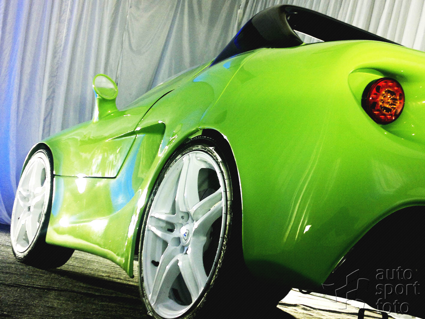 Copyright manufacturer;2015-12-25-2406-2.jpg