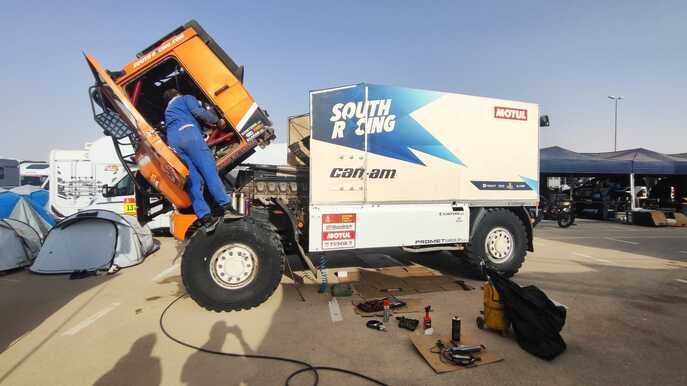 Tomáš Kazarka Tomáš Kazarka