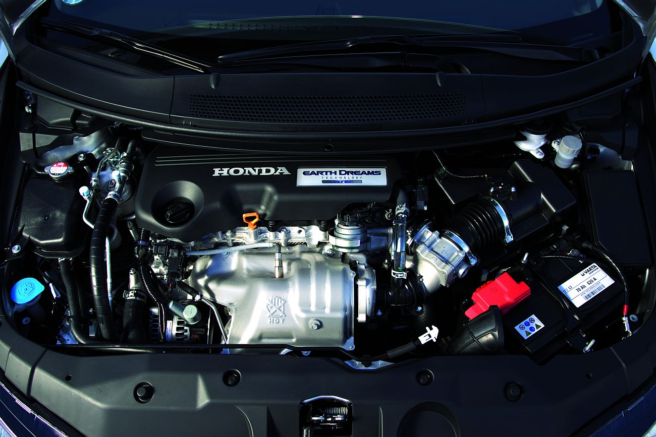 Honda; 037-civic-engine-edt-g.jpg