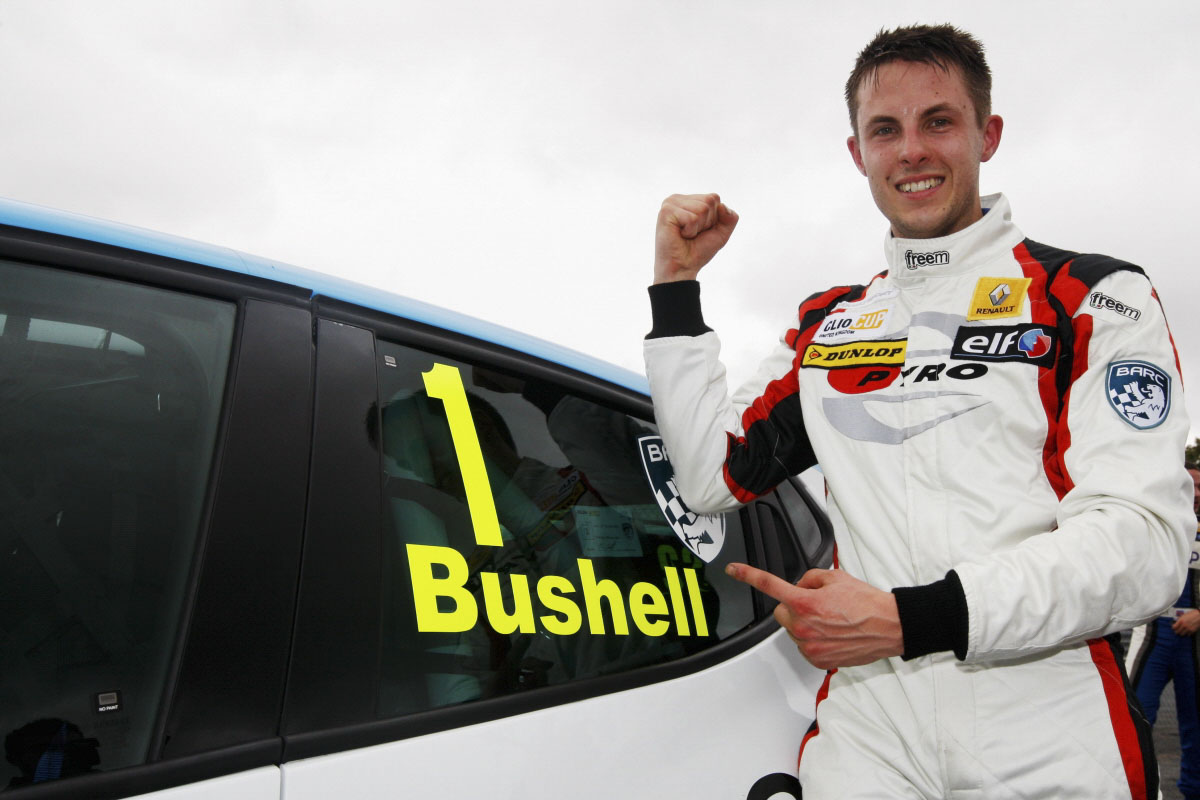 Renault 191214rensp-mike-bushell-champion.jpg