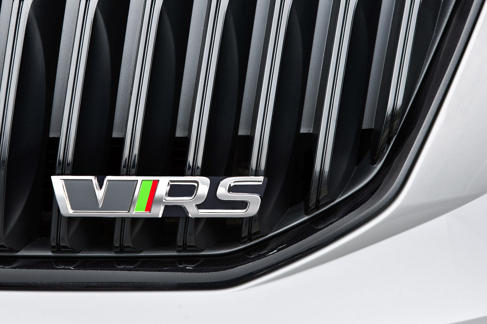 ŠKODA Auto 2013-skoda-octavia-rs.jpg
