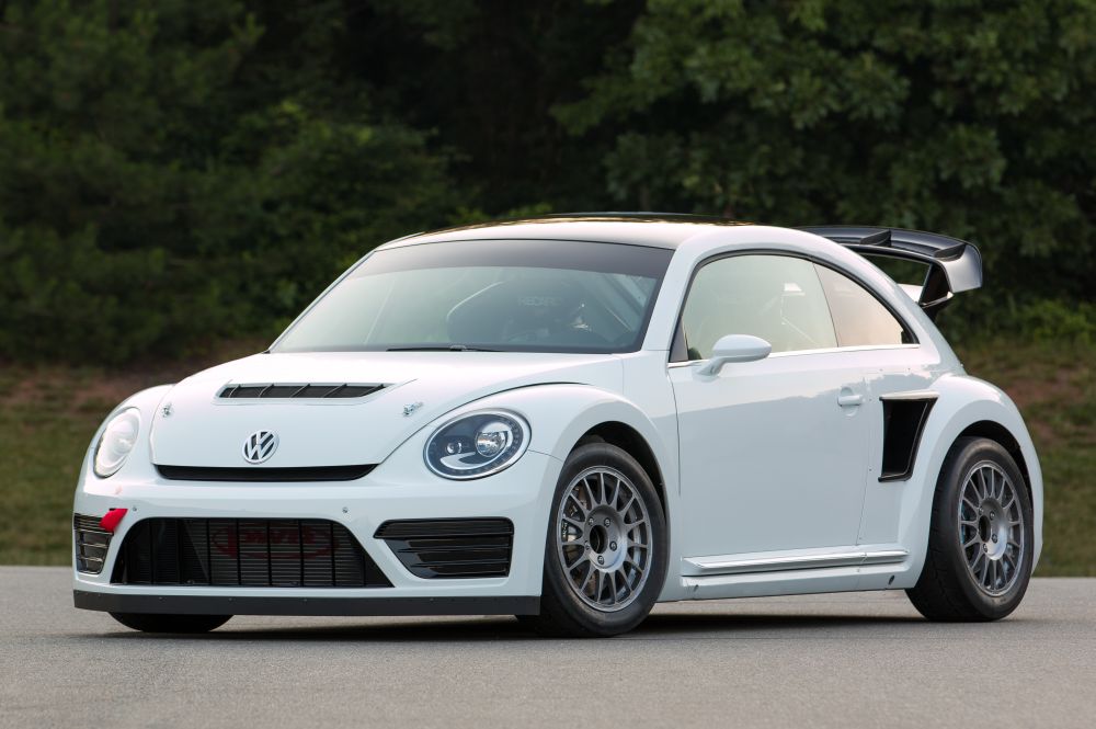 Volkswagen; 2014-06-21-vwmosp-grc2014-beetle-praesentation-01.jpg