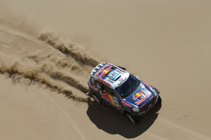 Najr&yacute;chlej&scaron;&iacute; automobil prvej polovice 37. ročn&iacute;ka Rallye Dakar: Mini katarsko-franc&uacute;zskeho dua Nasser Al-Attiyah/Matthieu Baumel;www.dakar.com