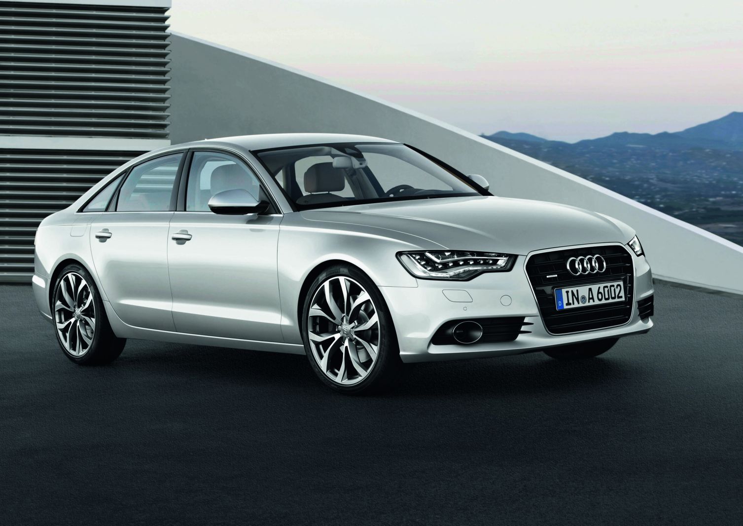 Audi; audi-a6100012-mediumg.jpg