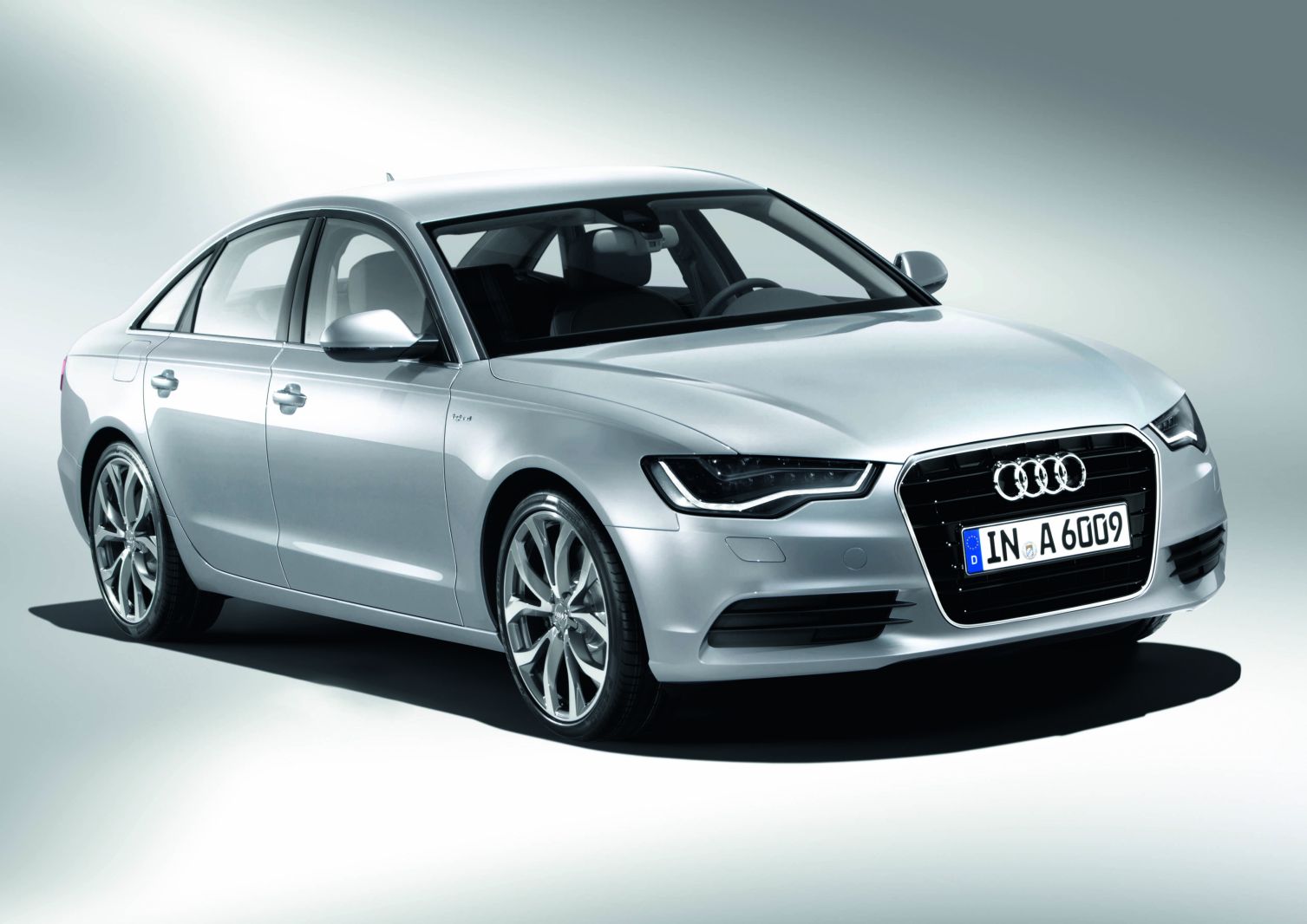 Audi; audia6hybrid-13-g.jpg