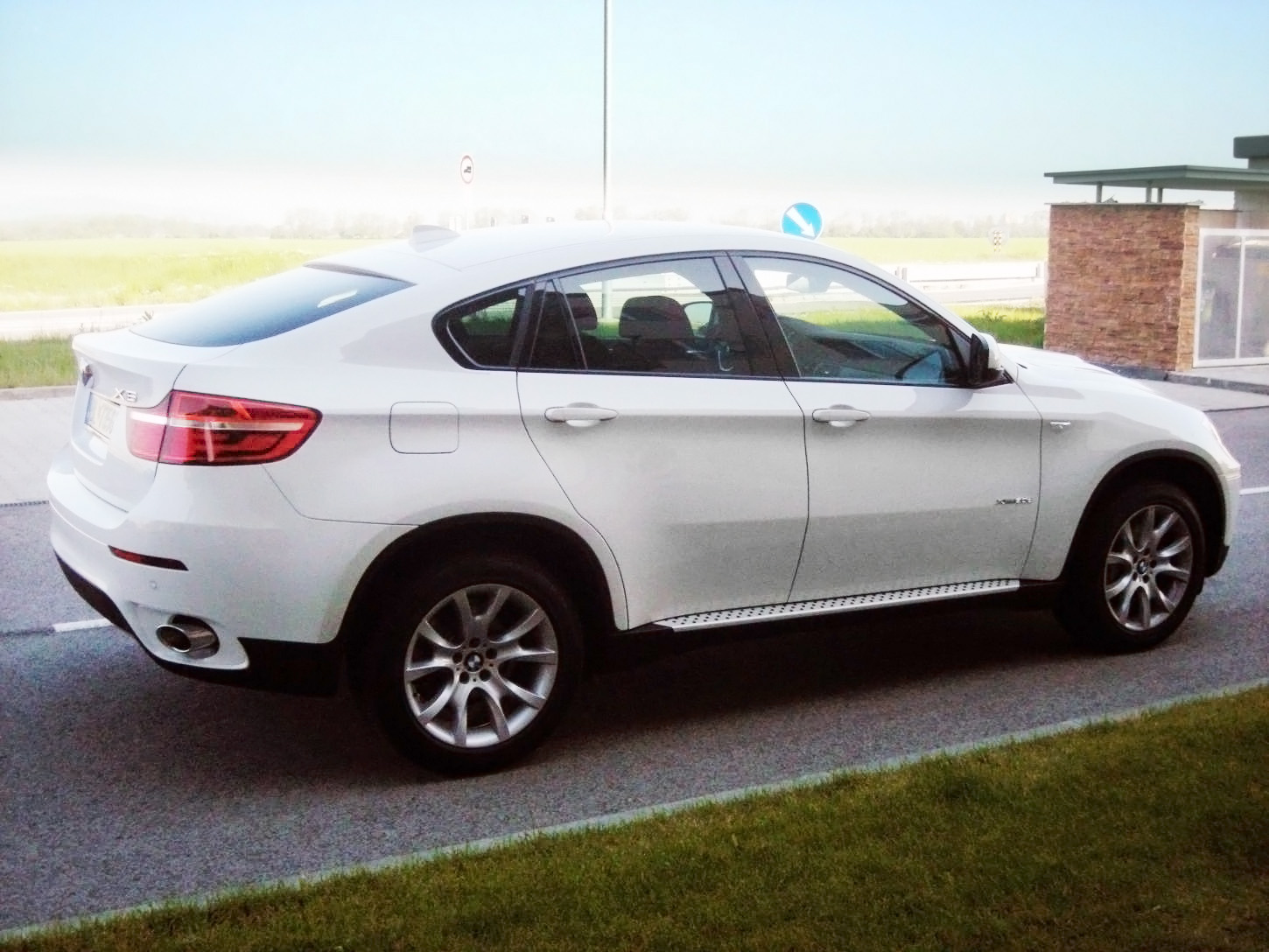 bmw-x6n9200g-1.jpg