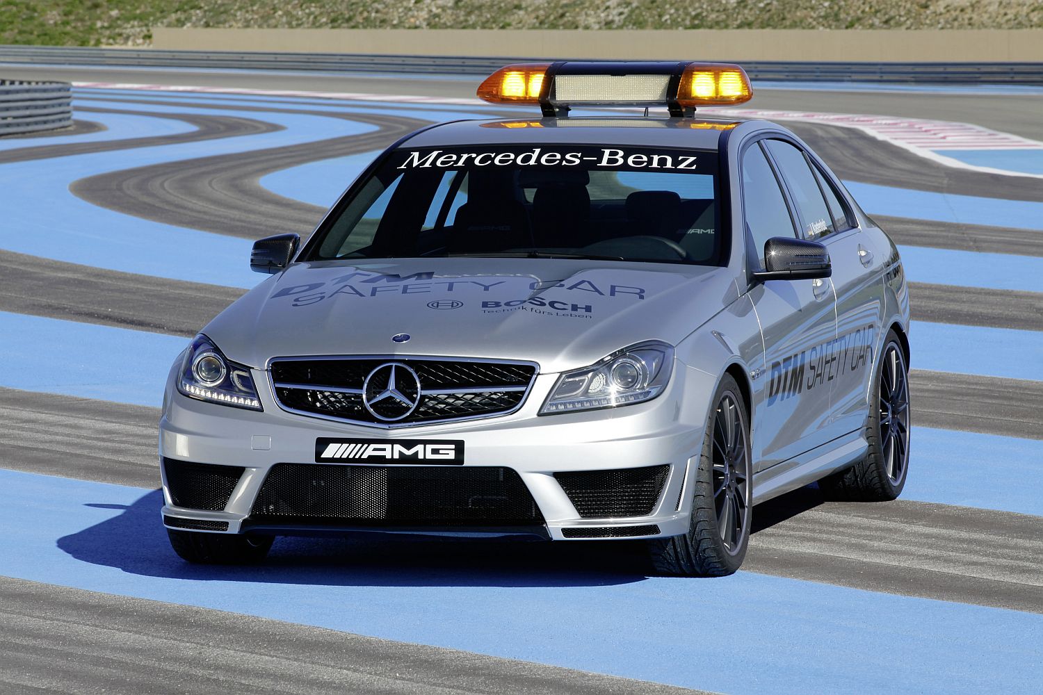 Mercedes-Benz; c-63-amg-safety-car-5886g.jpg