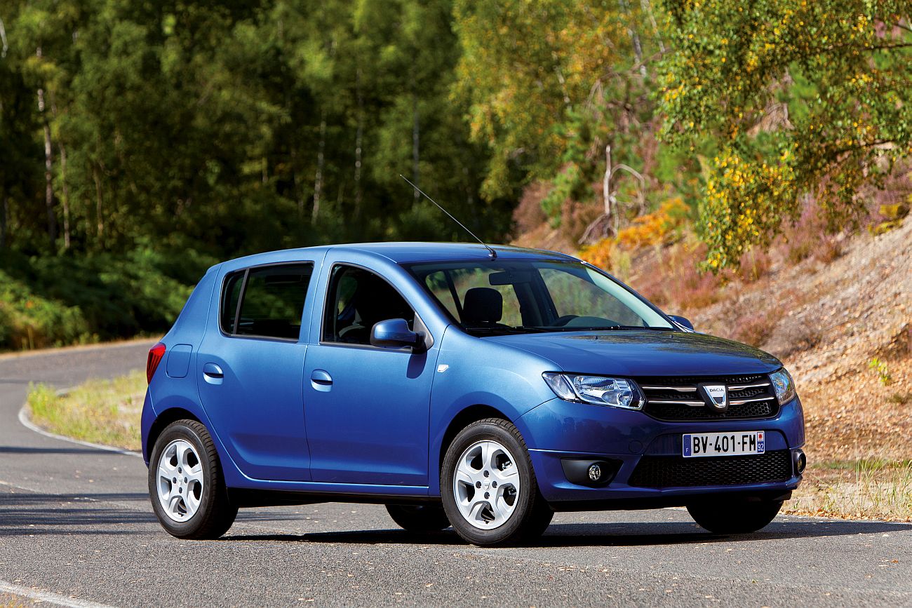 Dacia; dacia-sandero-87g.jpg