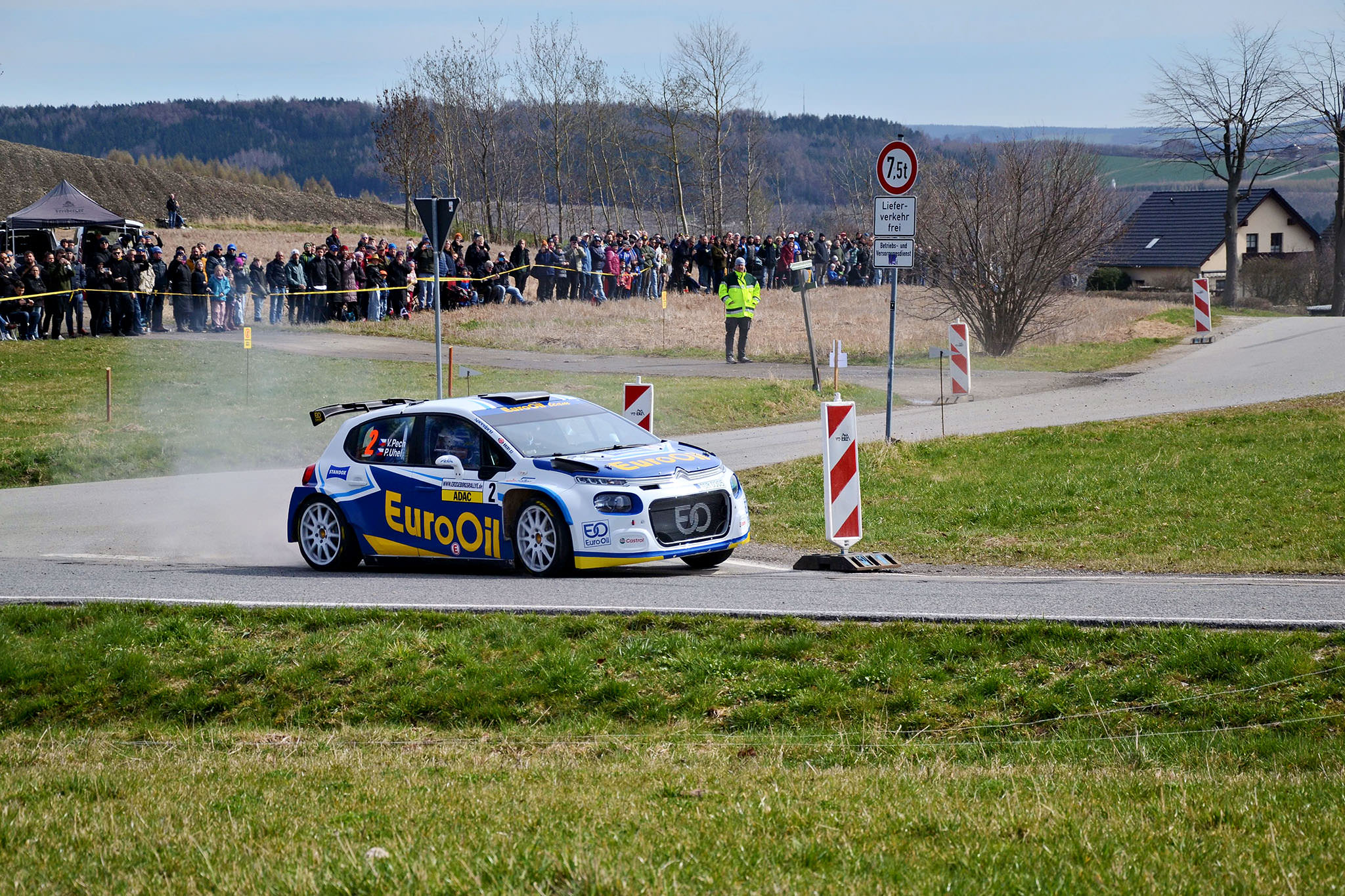 eurooil-team-v-pech-p-uhel-3-11.jpg