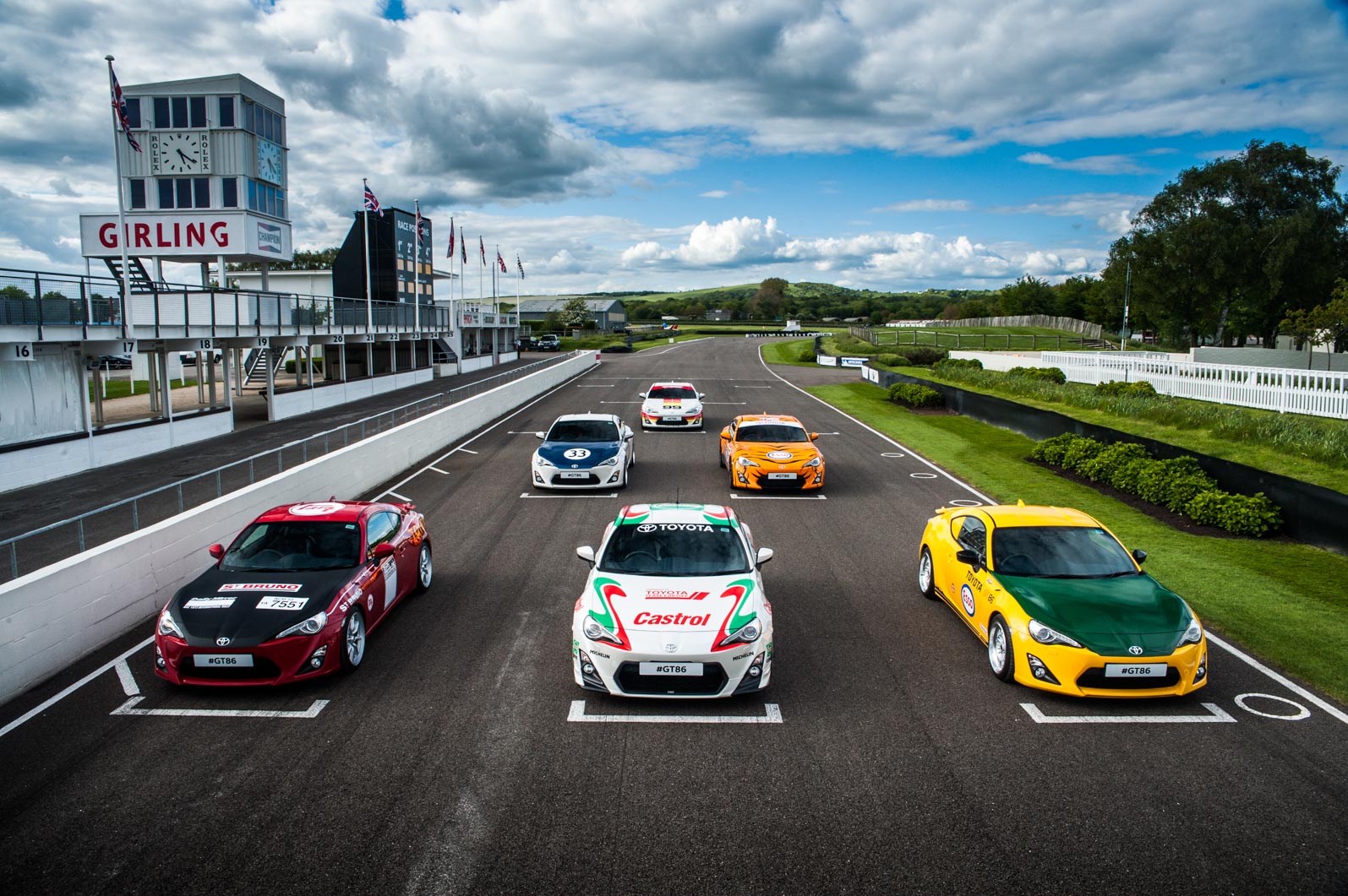 gt86-classic-livery-2015-19.jpg