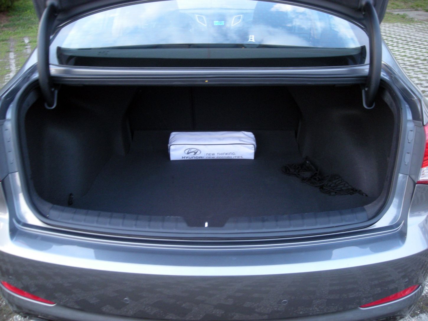 hyundai-i40-sedan-9032g.jpg