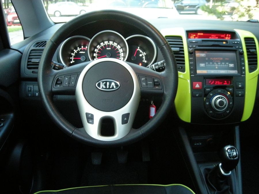 kia-venga3047g.jpg