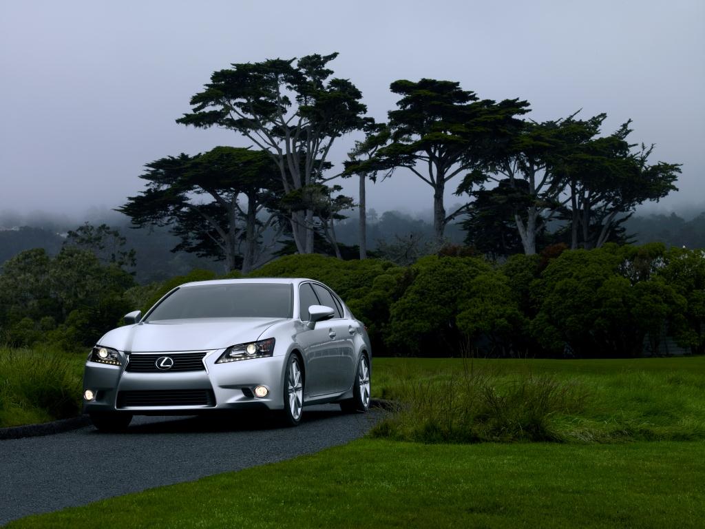 lexus-gs-001.jpg