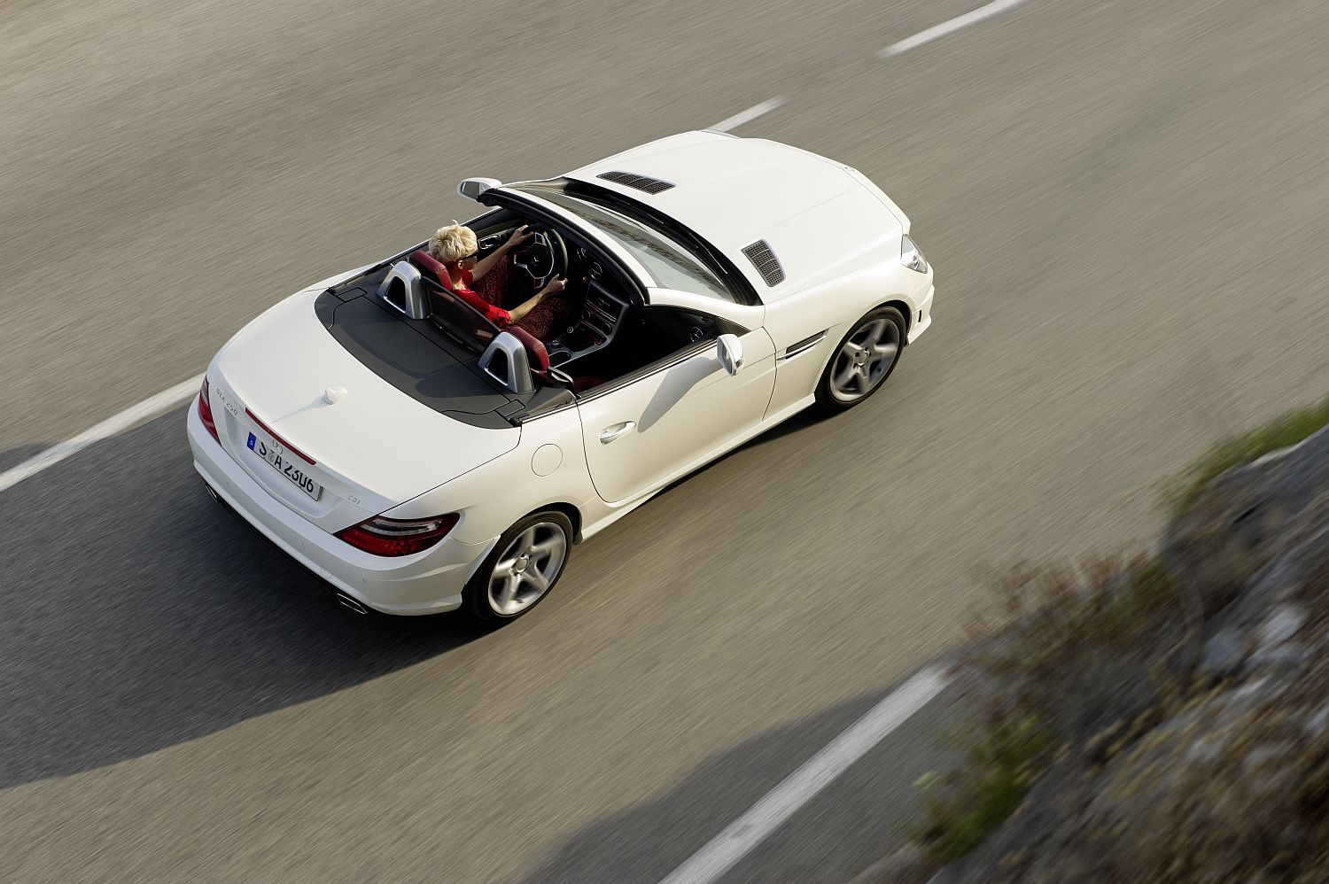 Mercedes-Benz; mercedes-slk-d-6350g.jpg