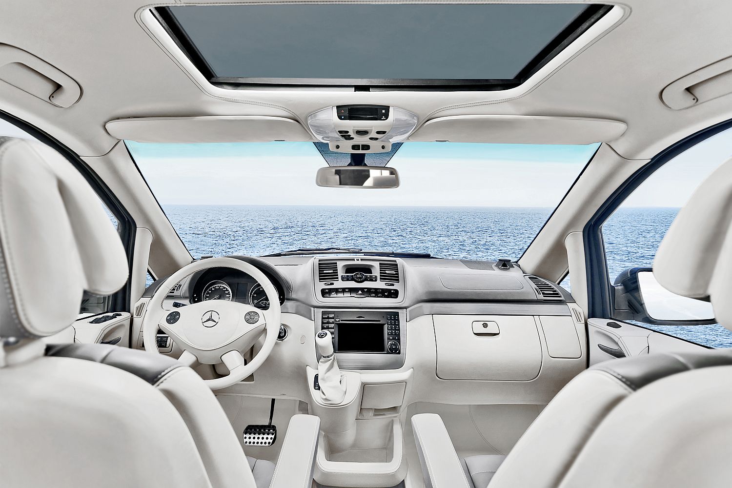 Mercedes-Benz; mercedes-viano-6295g.jpg