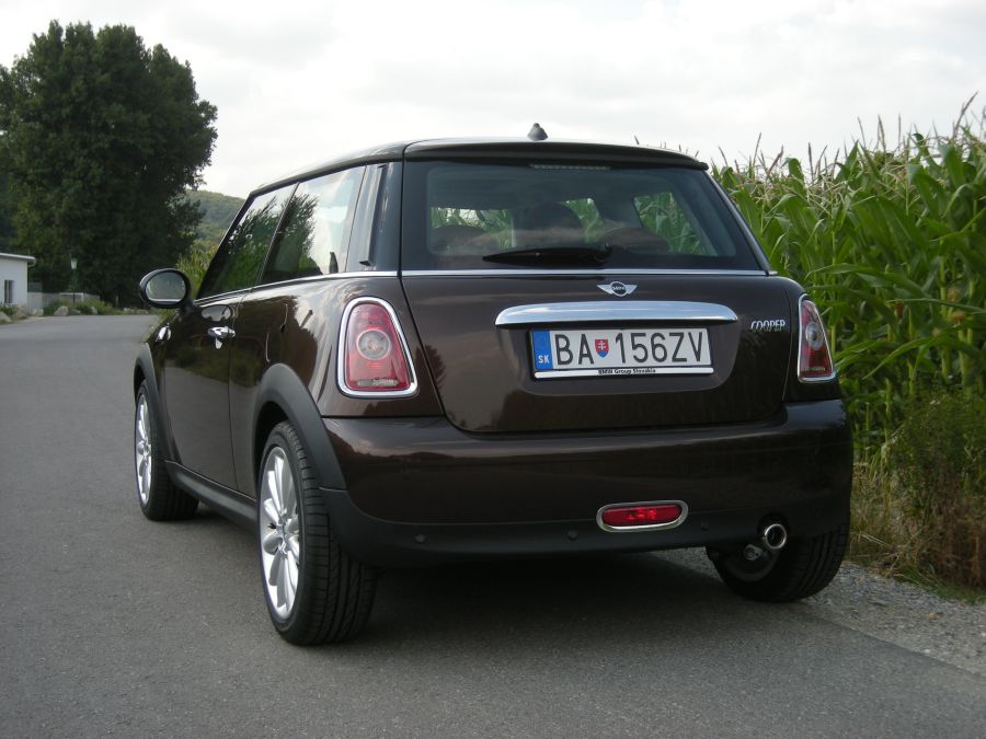 Ivan Václavík; Voziť ťažkú rezervnú pneumatiku v kufri je zbytočné. mini50n2911g.jpg