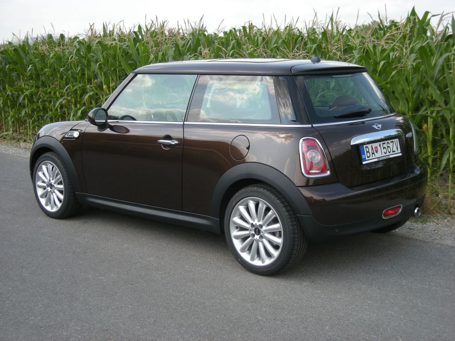 Ivan Václavík; Športový sound sa prenáša aj do kabíny. mini50n2912g.jpg