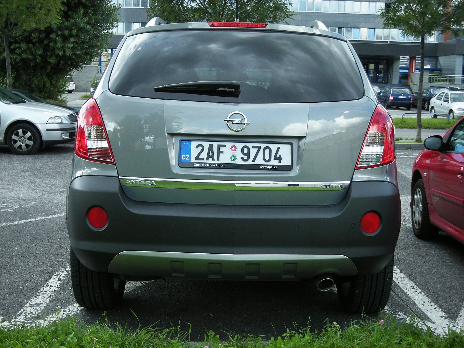 Ivan Václavík; opel-antara-5411g.jpg