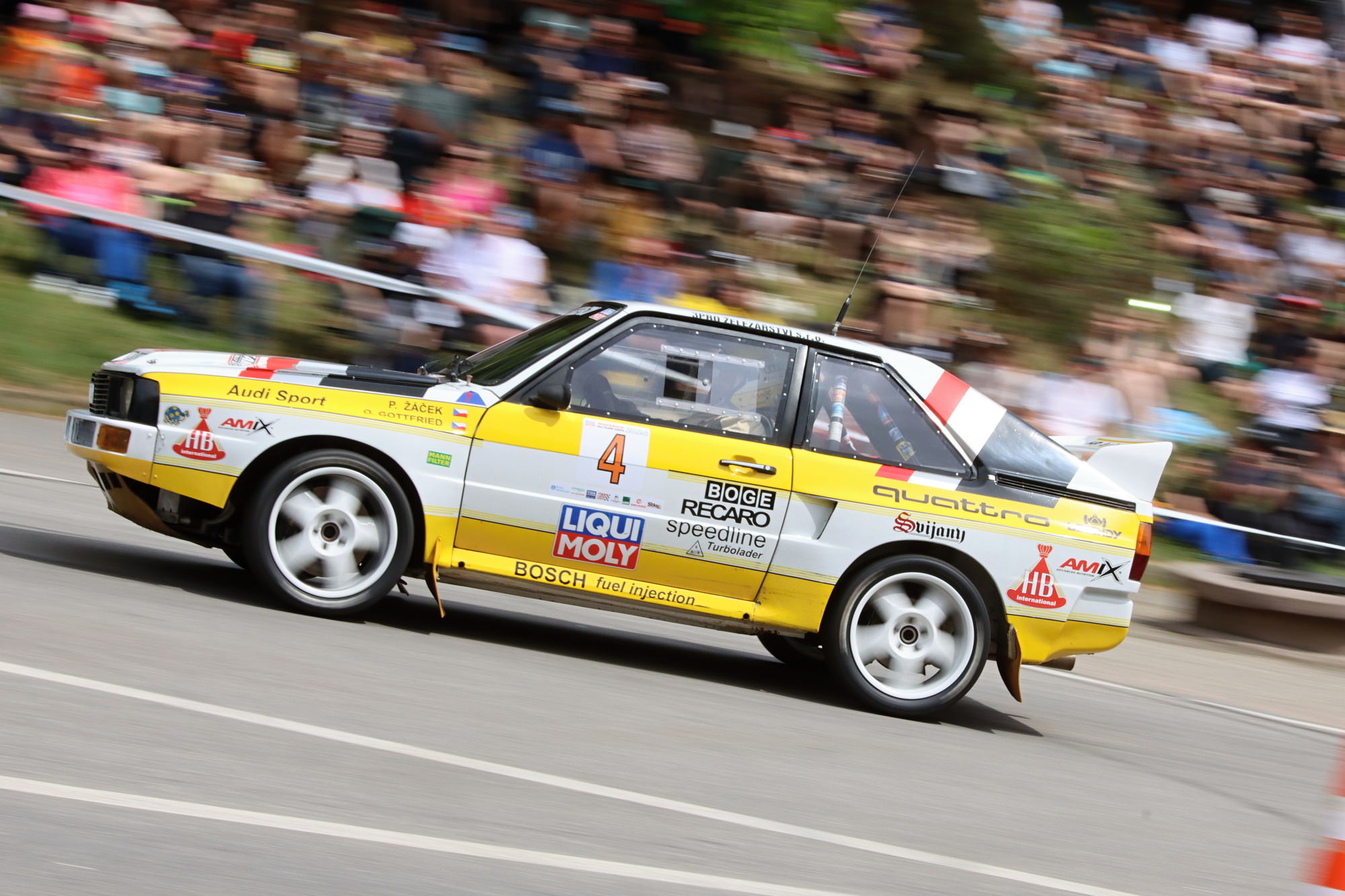 petra-zacka-na-audi-sport-quattro-s1-opet-uvidime-na-zamecky-vrchu.jpg