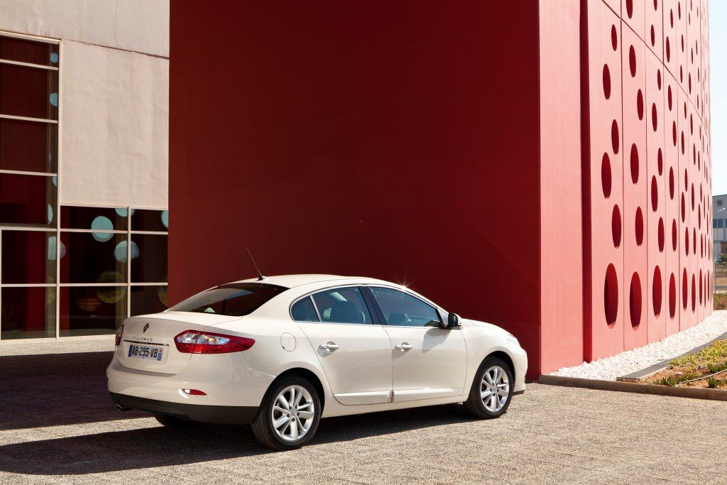 Renault; ren-fluence-25496g.jpg