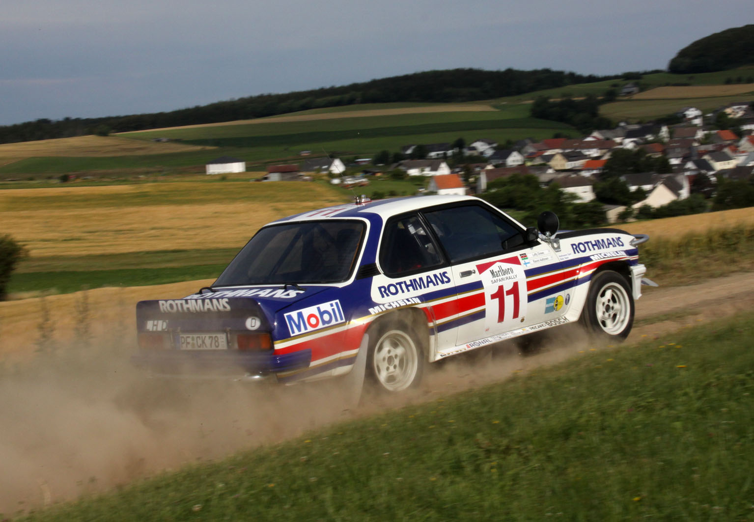 safari-opel-ascona-400-zw6.jpg