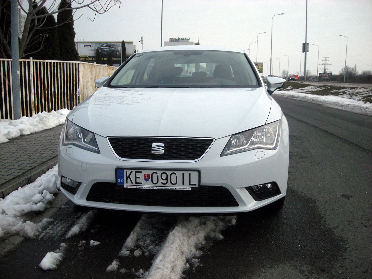 seat-leon-7609g.jpg