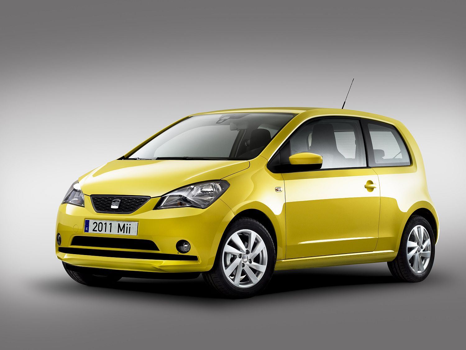 SEAT; seat-mii31595g.jpg