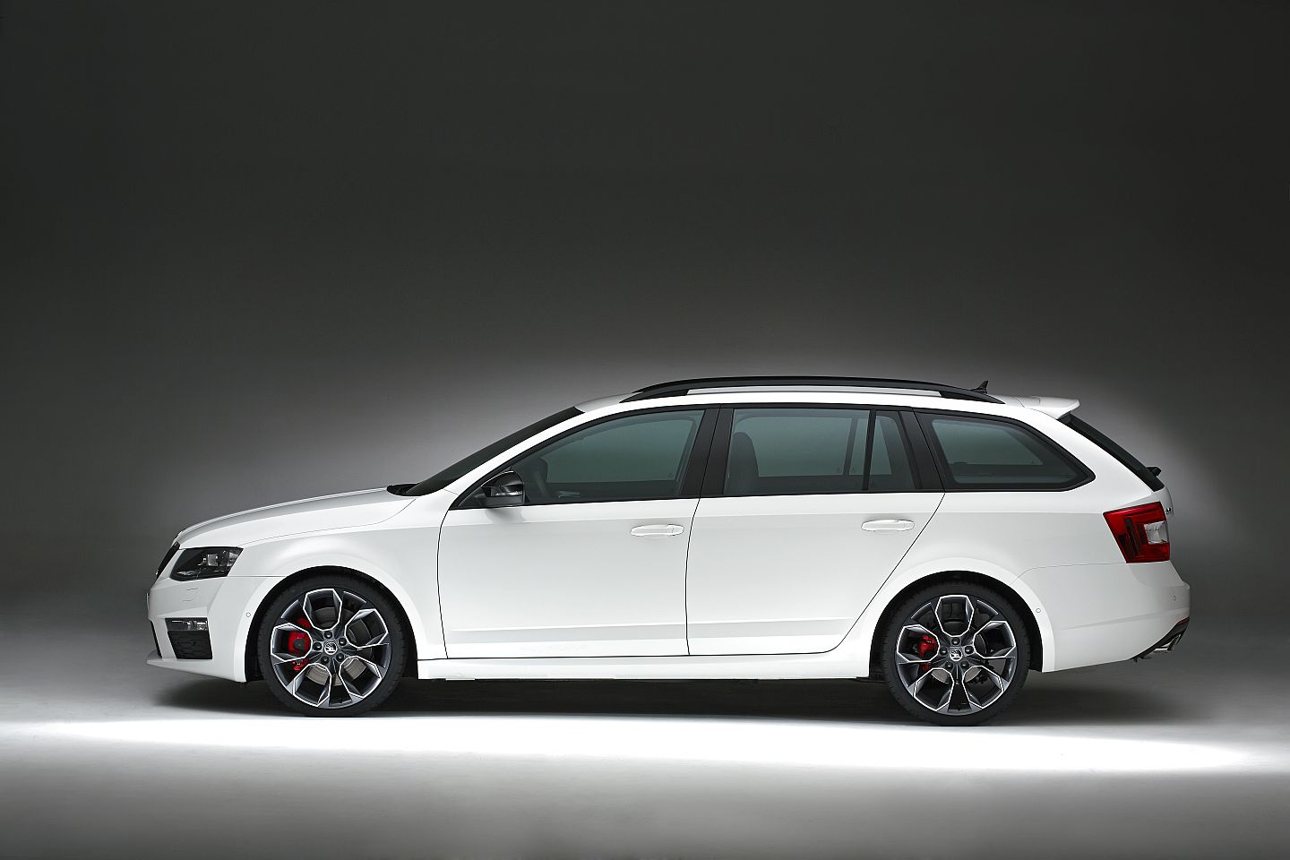 Skoda; skoda-octavia-combi-rs-4g.jpg