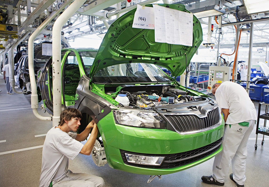 skoda-rapid-production.jpg