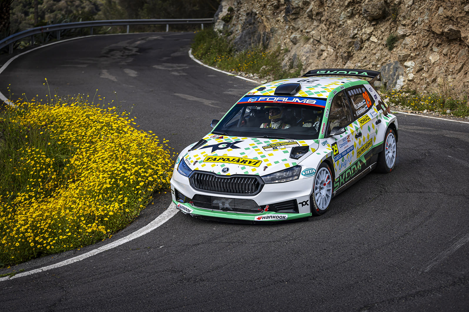 skodamotorsport-rallyitaliasardegna-lindholm-1.jpg