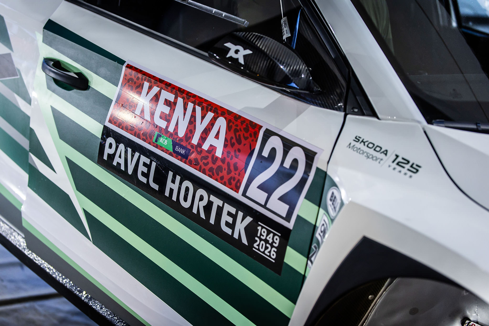 skodamotorsport-safarirallykenya-memoriampavelhortek-02.jpg