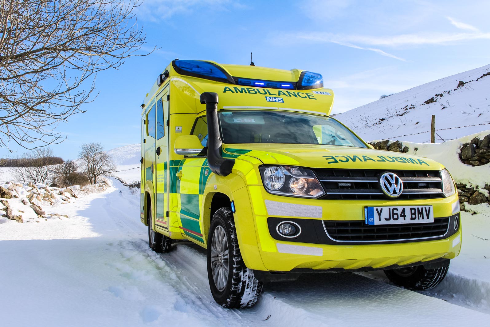 unique-lifesaver-volkswagen-commercial-vehicles-creates-one-off-amarok-ambulance.jpg