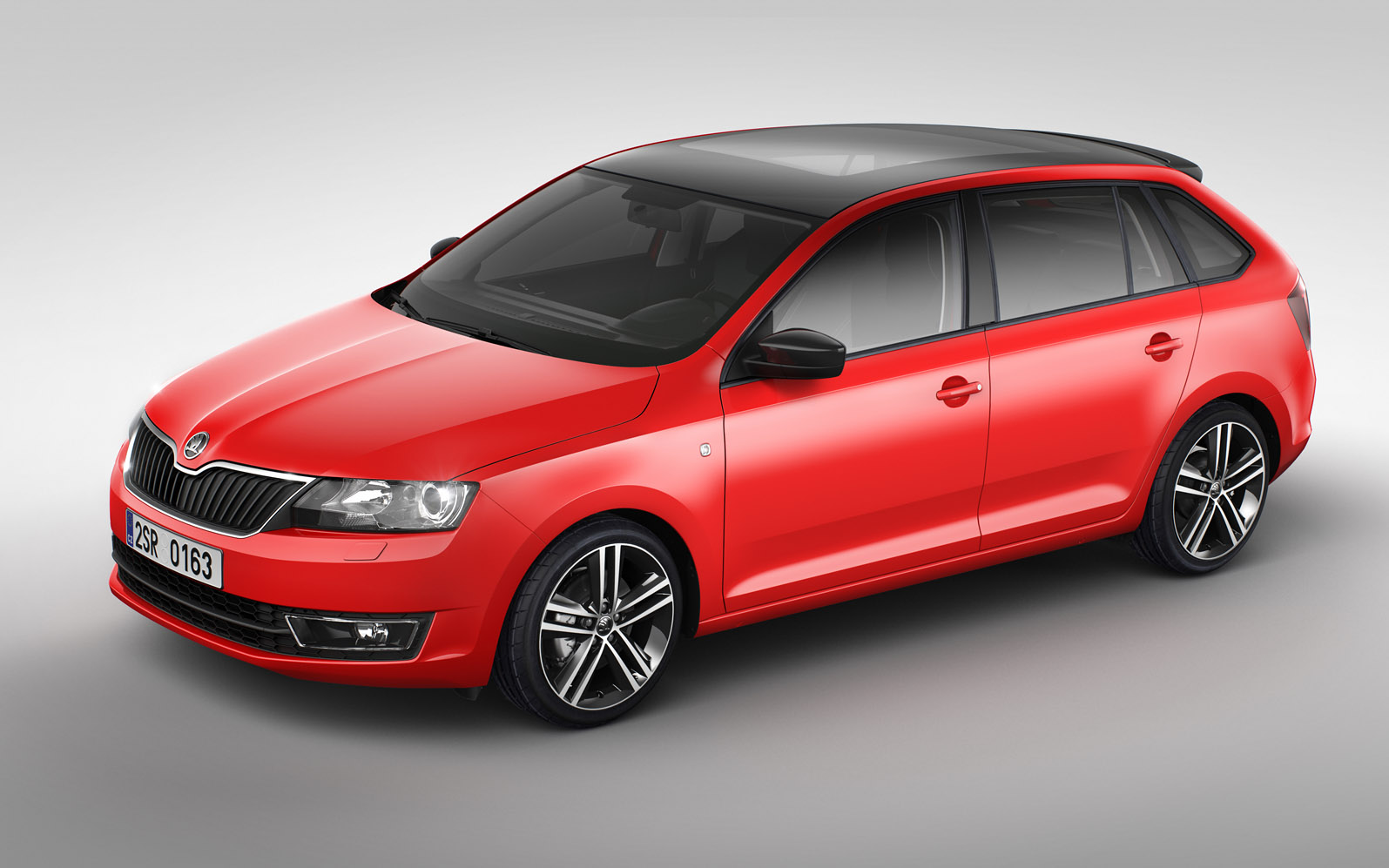 ŠKODA Auto v1-skoda-rapid-spaceback-cam1.jpg