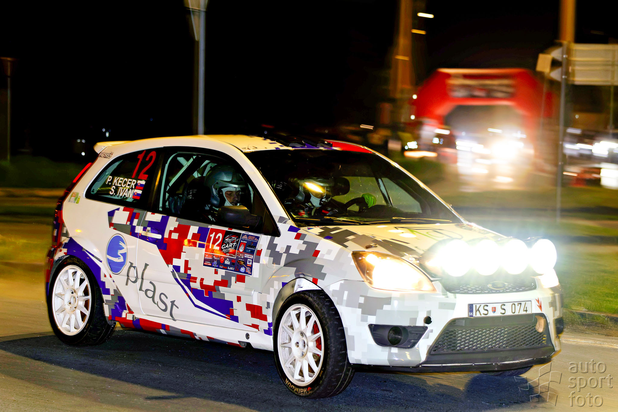 T. Szabosi; T. Szabosi;asf-1194-9.jpg