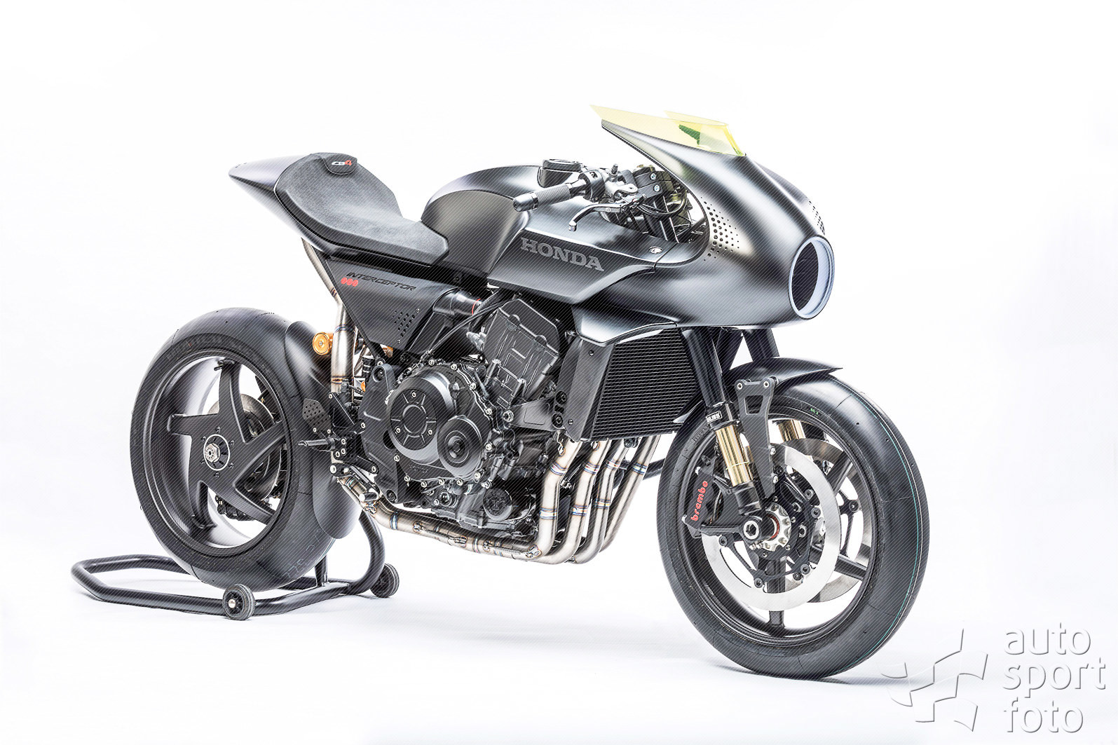 Honda; Copyright manufacturer;119961-cb4-interceptor-concept-adds-futuristic-extra-dimension-to-honda-s-eicma-1.jpg