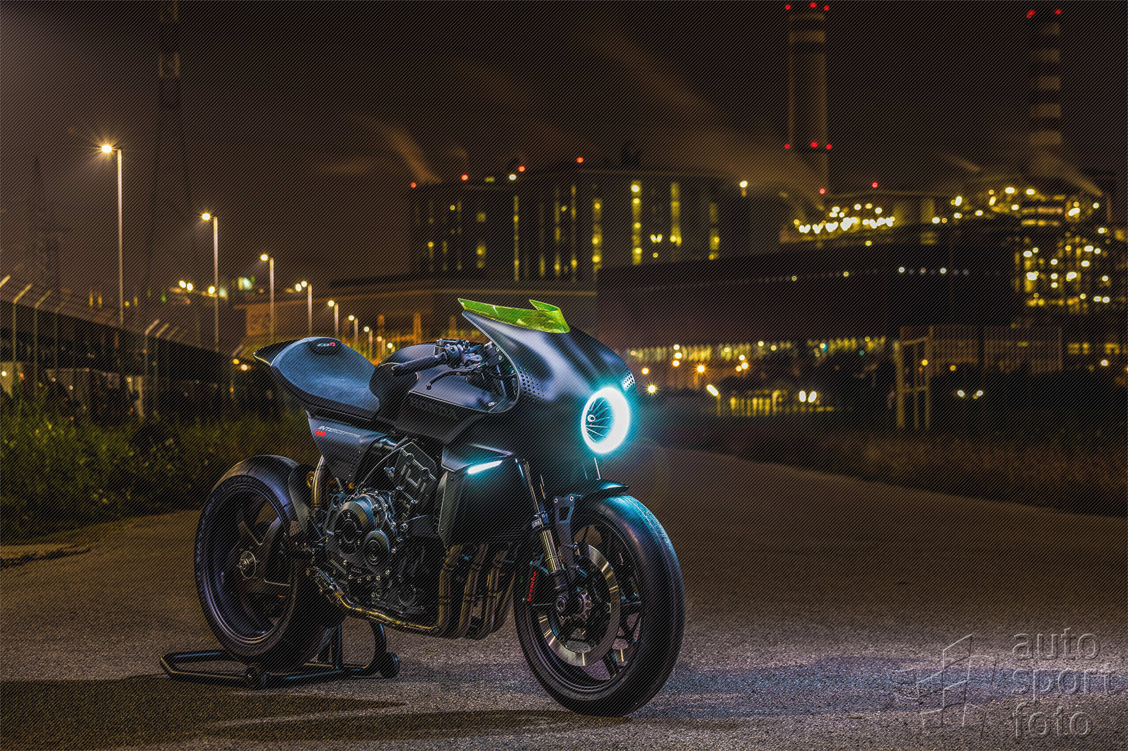 Honda; Copyright manufacturer;119966-cb4-interceptor-concept-adds-futuristic-extra-dimension-to-honda-s-eicma-1.jpg