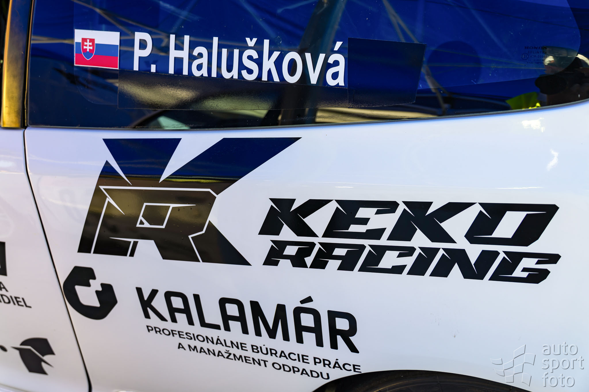 T. Szabosi;jm1a2187-3.jpg