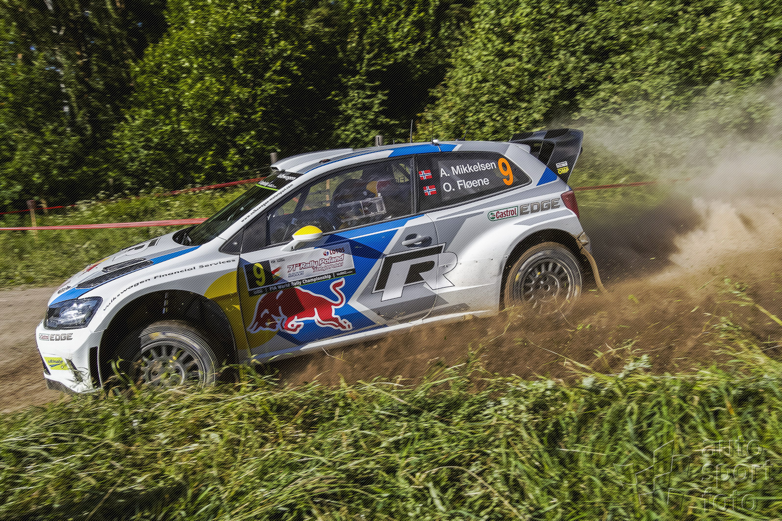 Katar&iacute;na Ďurecov&aacute;;img-6877-5.jpg